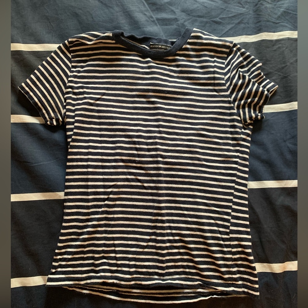 Brandy Melville shirt
